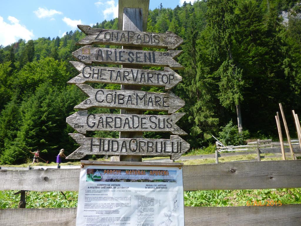 Cabana Suvenirurilor Scarisoara  Exteriér fotografie